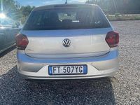 Usata VW Polo Comfortline 95 CV (69 kW) 2019 Grigio Berlina