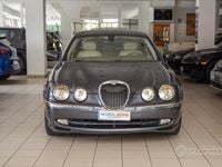 Usata Jaguar S-Type S 238 CV (175 kW) 2003 Grigio Berlina