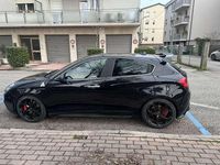 Usata Alfa Romeo Giulietta Quadrifoglio Verde 235 CV (172 kW) 2011 Nero Utilitaria
