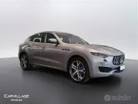 Usata Maserati Levante 330 CV (242 kW) 2022 Grigio SUV