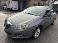 Usata Lancia Delta 119 CV (87 kW) 2011 Grigio Utilitaria