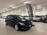 Gebraucht Mercedes B180 Executive 109 PS (80 kW) 2013 Schwarz Van / Kleinbus