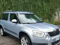 Usata Skoda Yeti Active 140 CV (102 kW) 2011 Bluazzurro SUV