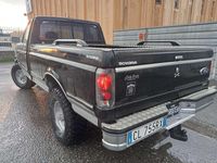 Usata Ford V8 218 CV (160 kW) 1992 Nero SUV