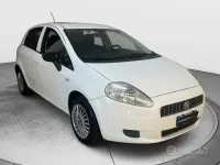 Usata Fiat Grande Punto Dynamic 75 CV (55 kW) 2009 Nero Utilitaria