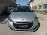 Usata Peugeot 208 Allure 82 CV (60 kW) 2016 Argento Utilitaria