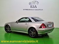 Usata Mercedes SLK230 197 CV (144 kW) 2000 Argento Cabrio