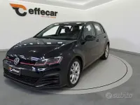 Second-hand VW Golf VII Highline 105 CP (77 kW) 2014 Negru Berlinǎ