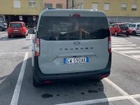 Usata Ford Tourneo Courier Active 125 CV (91 kW) 2025 Grigio Monovolume