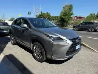 Usata Lexus NX300h 155 CV (114 kW) 2017 Grigio SUV