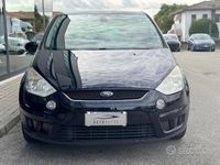 Usata Ford S-MAX Titanium 140 CV (102 kW) 2006 Nero Monovolume