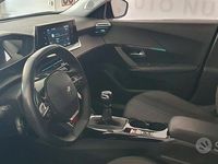 Usata Peugeot 2008 Allure 110 CV (80 kW) 2021 Grigio SUV