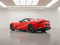 Usata Ferrari 812 795 CV (584 kW) 2021 Rosso corsa Cabrio
