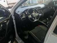 Gebraucht Nissan Qashqai 110 PS (80 kW) 2018 Grau SUV