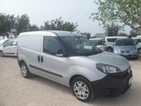 Usata Fiat Doblò 120 CV (88 kW) 2022 Grigio Monovolume