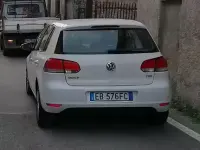 Usata VW Golf VI 102 CV (75 kW) 2011 Bianco Utilitaria