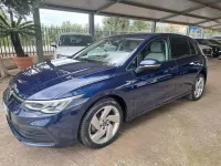 Usata VW Golf VIII Life 115 CV (84 kW) 2021 Blu Berlina