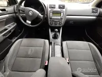 Usata VW Golf VI 102 CV (75 kW) 2008 Utilitaria