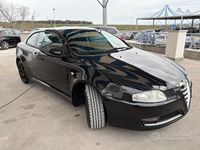 Usata Alfa Romeo GT Distinctive 150 CV (110 kW) 2009 Nero Coupé