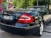 Usata Mercedes CLK200 163 CV (119 kW) 2005 Nero Cabrio