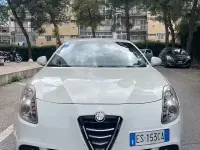 Usata Alfa Romeo Giulietta 120 CV (88 kW) 2011 Bianco Utilitaria