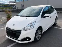 Usata Peugeot 208 75 CV (55 kW) 2016 Bianco Utilitaria