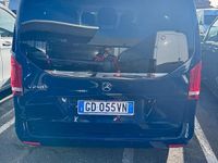 Usata Mercedes 250 190 CV (139 kW) 2021 Blu Monovolume