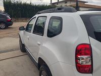 Usata Dacia Duster Lauréate 110 CV (80 kW) 2014 Bianco SUV