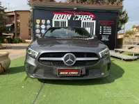 Usata Mercedes A180 116 CV (85 kW) 2019 Grigio Berlina
