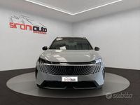 Usata Peugeot 5008 GT 136 CV (100 kW) 2024 Bianco SUV