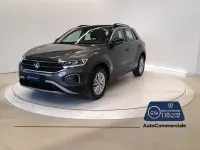 Usata VW T-Roc Life 150 CV (110 kW) 2025 Grigio scuro SUV
