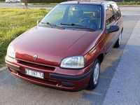 Occasion Renault Clio 92 ch (67 kW) 1997 Citadine