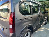 Usata Peugeot Rifter Active 102 CV (75 kW) 2021 Grigio Monovolume