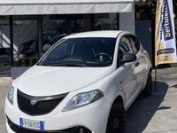 Usata Lancia Ypsilon 69 CV (50 kW) 2019 Bianco Utilitaria