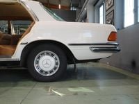 Usata Mercedes S280 160 CV (117 kW) 1972 Bianco/crema Berlina