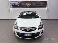 Usata Opel Corsa Edition 85 CV (62 kW) 2015 Bianco Utilitaria