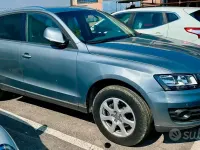Usata Audi Q5 143 CV (105 kW) 2010 Grigio SUV