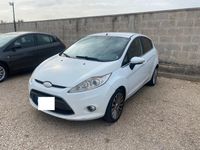 usata Ford Fiesta 1.4 5 porte Bz.- GPL Titanium