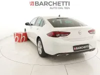 Usata Opel Insignia Business Elegance 174 CV (127 kW) 2022 Giallo Utilitaria