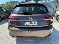 Usata Fiat Tipo Lounge 95 CV (69 kW) 2018 Marrone Berlina