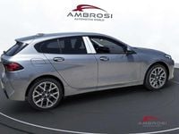 Usata BMW 118 Comfort Edition 150 CV (110 kW) 2025 Skyscraper grey metallic Utilitaria