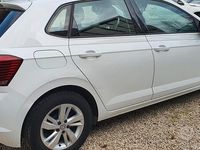 Usata VW Polo Comfortline 75 CV (55 kW) 2018 Bianco Utilitaria