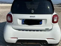 Usata Smart ForTwo Coupé Brabus Xclusive 109 CV (80 kW) 2017 Bianco Coupé