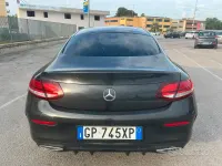Usata Mercedes C300 245 CV (180 kW) 2019 Grigio Coupé