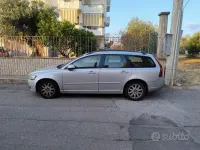Usata Volvo V50 109 CV (80 kW) 2008 Bluazzurro Station wagon