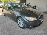 Usata BMW 318 M Sport 143 CV (105 kW) 2010 Nero Station wagon