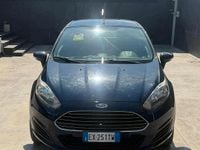 Usata Ford Fiesta 60 CV (44 kW) 2015 Blu Utilitaria