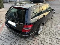 Usata Mercedes C220 Avantgarde 170 CV (125 kW) 2009 Nero Station wagon