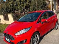Usata Ford Fiesta Titanium 95 CV (69 kW) 2017 Rosso Berlina