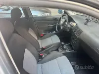 Usata VW Golf IV 105 CV (77 kW) 2004 Grigio Berlina